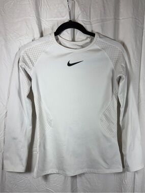 Nike Women’s Pro Dri-FIT Long-Sleeve Top in White Size S